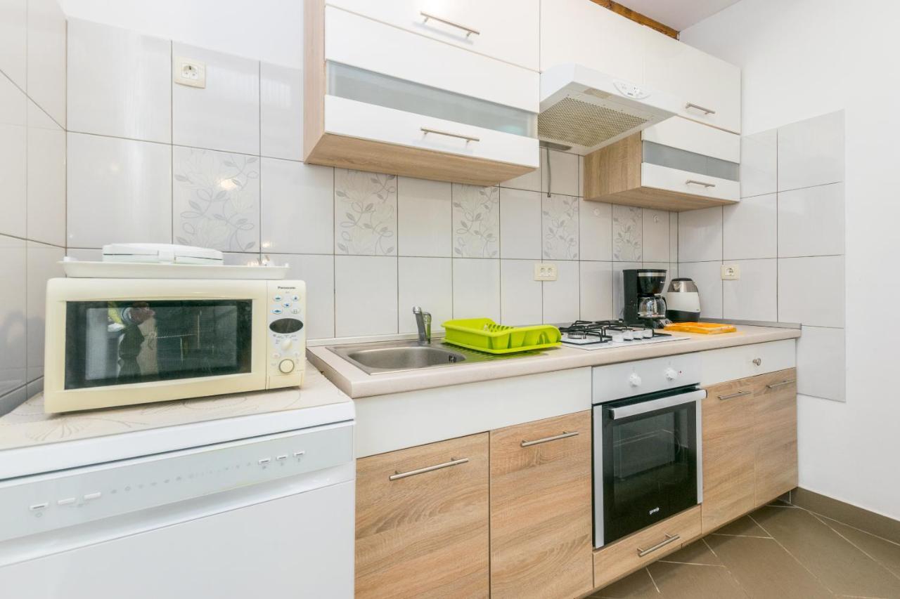 Holiday Home Olga With Pool &Pet Friendly Пула Экстерьер фото